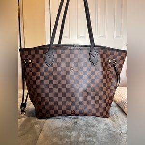 Louis Vuitton Neverfull Damier Tote